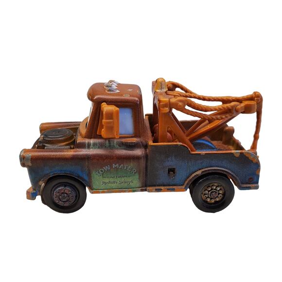 Cars 2 Race Team Mater Tow Truck Die-Cast 3" Action Figure Vehicle Disney Pixar - Picture 7 of 9